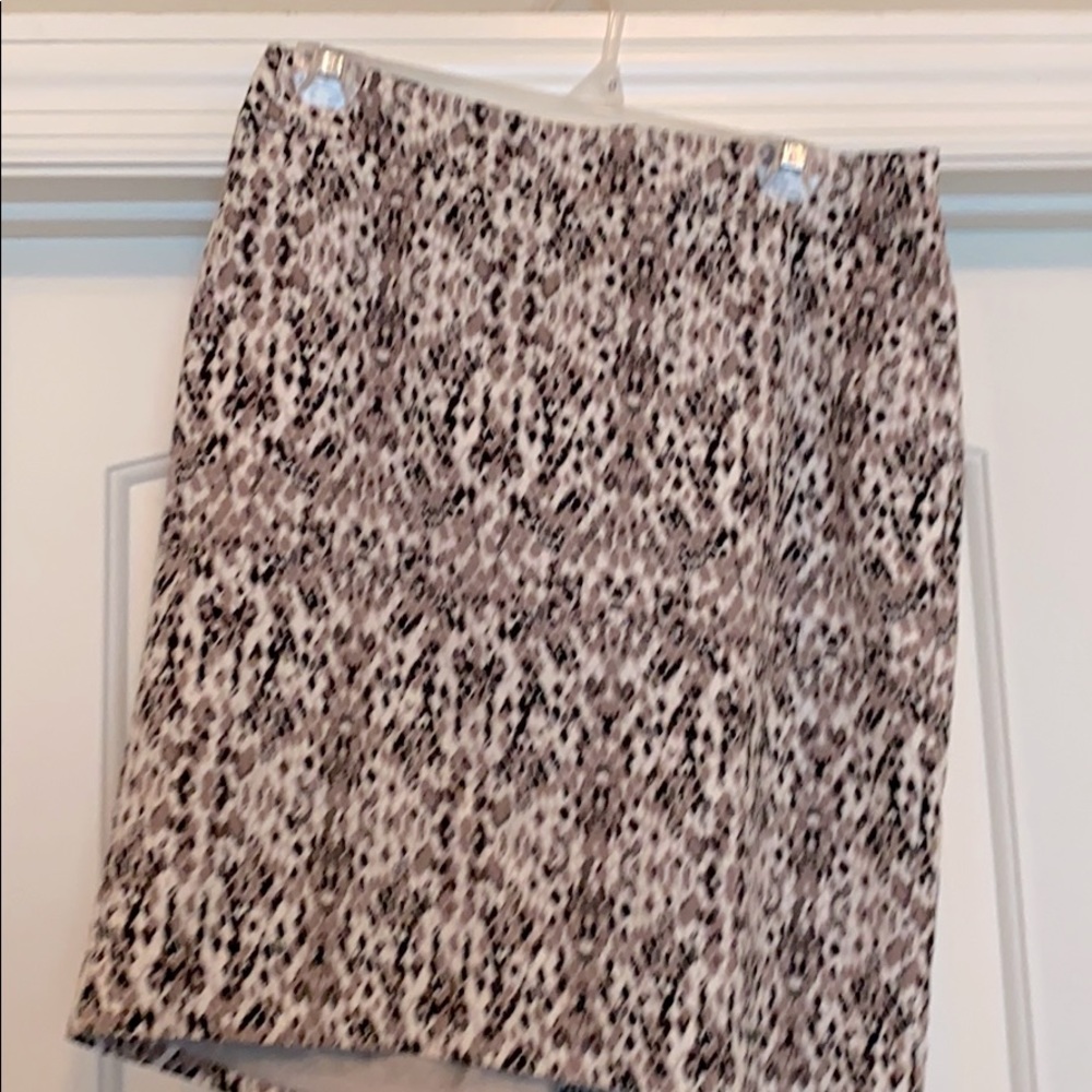 Pencil skirt